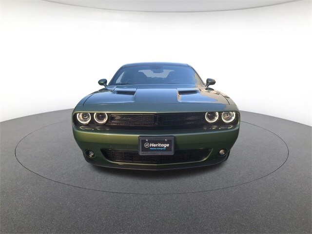 2023 Dodge Challenger SXT photo 2