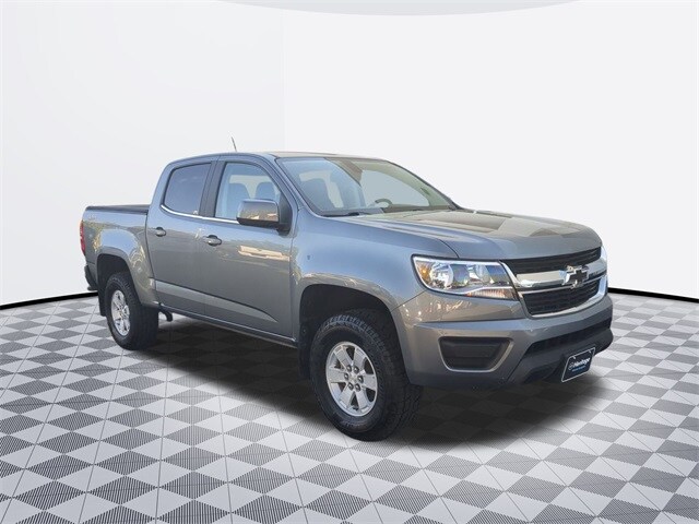 2020 Chevrolet Colorado Work Truck photo 2
