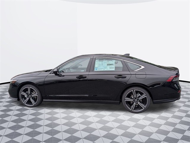 2025 Honda Accord Hybrid Sport photo 2
