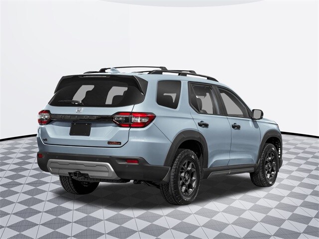 2025 Honda Pilot TrailSport photo 2