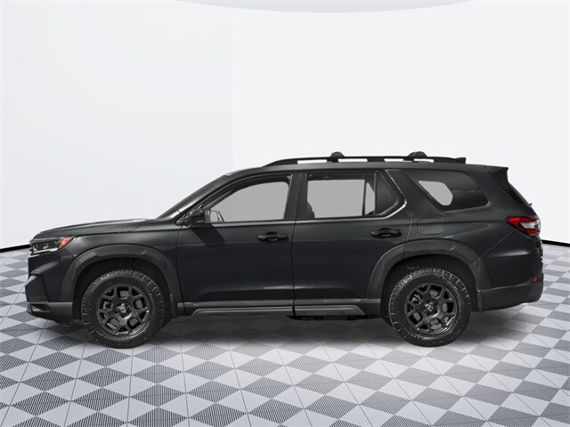 2025 Honda Pilot TrailSport photo 3
