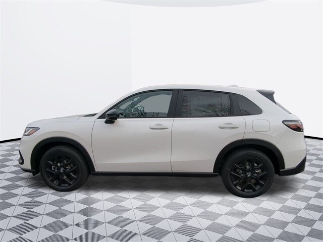 2025 Honda HR-V Sport photo 2
