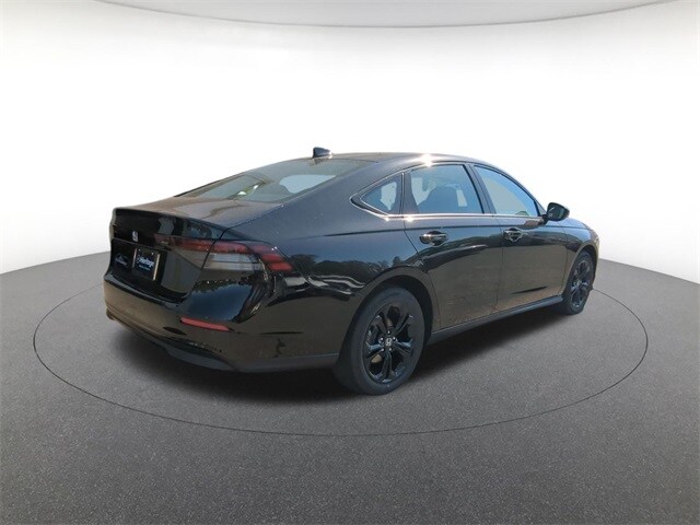2025 Honda Accord SE photo 4