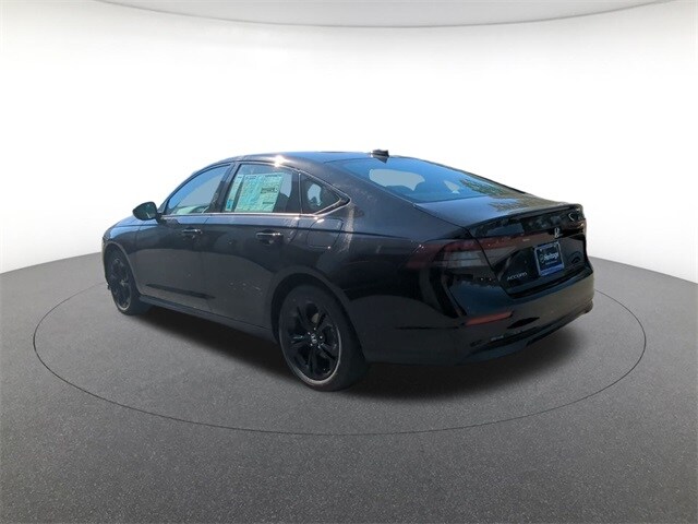 2025 Honda Accord SE photo 3