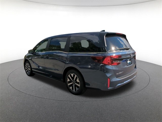 2026 Honda Odyssey EX-L photo 3