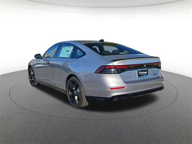 2025 Honda Accord Hybrid Sport-L photo 3