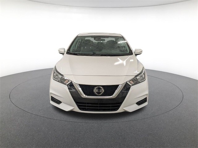 2021 Nissan Versa 1.6 SV photo 2