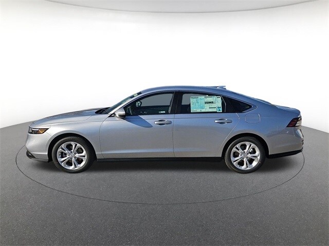 2025 Honda Accord LX photo 2