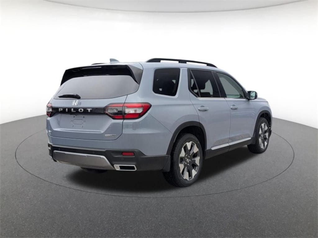 New 2026 Honda Pilot Touring SUV