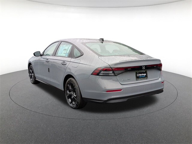 2025 Honda Accord SE photo 3