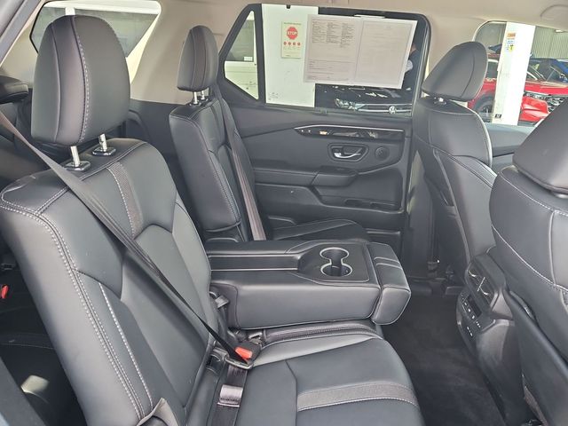 2025 Honda Pilot EX-L - Photo 16