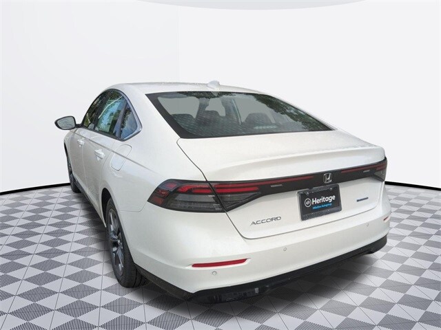 2025 Honda Accord Hybrid EX-L photo 3