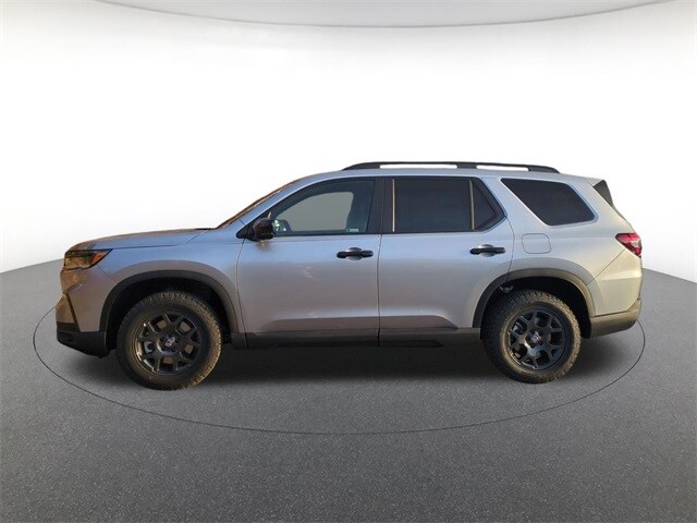 2025 Honda Pilot TrailSport photo 3