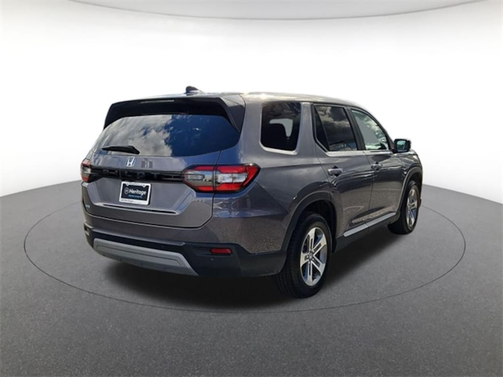 Used 2025 Honda Pilot EX-L SUV