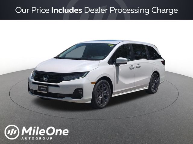 2026 Honda Odyssey Touring's photo