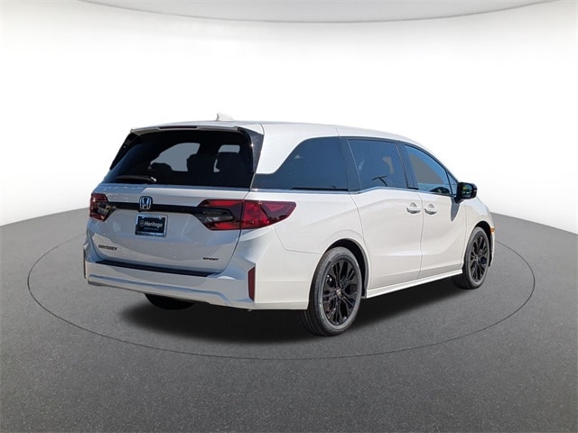 2026 Honda Odyssey photo 4