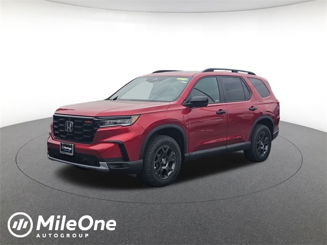 2025 Honda Pilot TrailSport's photo