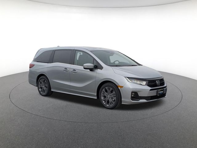 2026 Honda Odyssey Touring - Photo 6