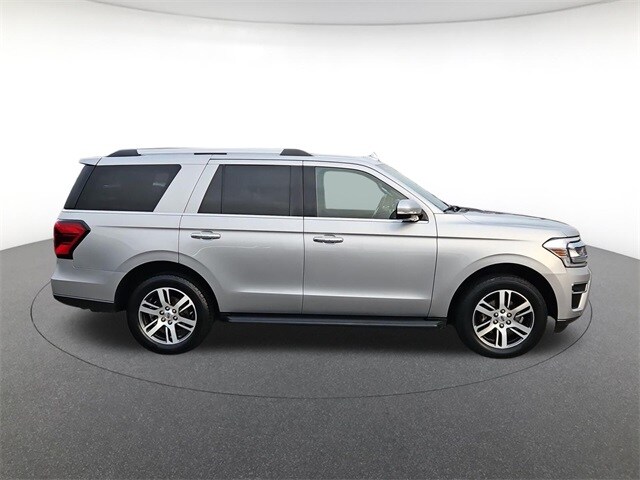 2024 Ford Expedition Limited photo 4