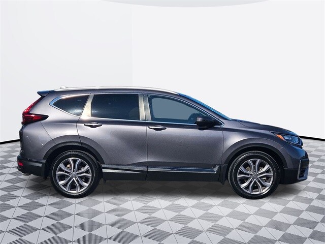 2022 Honda CR-V Touring photo 4