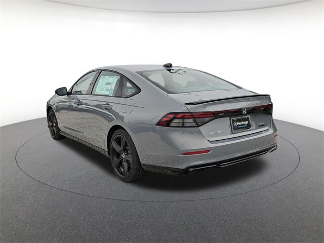 2025 Honda Accord Hybrid Sport-L photo 3