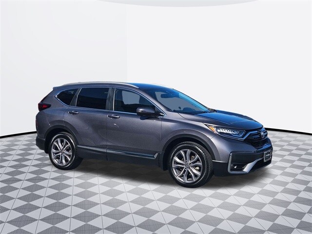 2022 Honda CR-V Touring photo 3