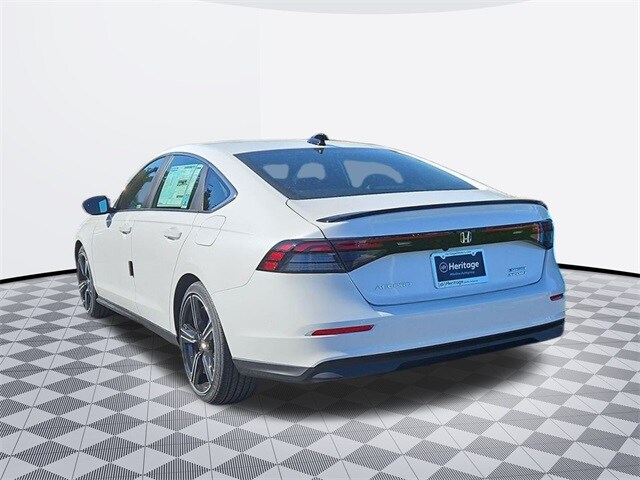 2025 Honda Accord Hybrid Sport photo 3