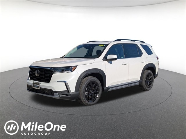 2025 Honda Pilot Touring's photo