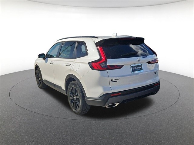 2026 Honda CR-V Hybrid Sport Touring photo 3