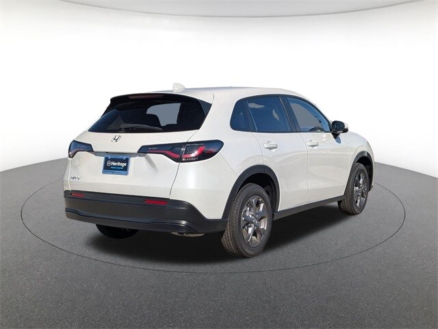 2026 Honda HR-V LX photo 4