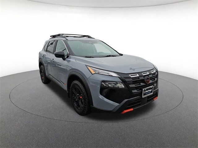 2025 Nissan Rogue AWD photo 3