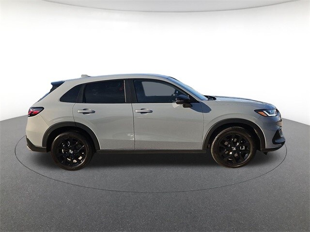 2025 Honda HR-V Sport photo 4