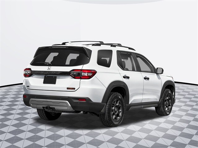 2025 Honda Pilot TrailSport photo 2