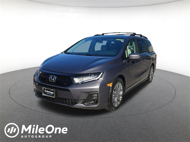 2026 Honda Odyssey Touring's photo