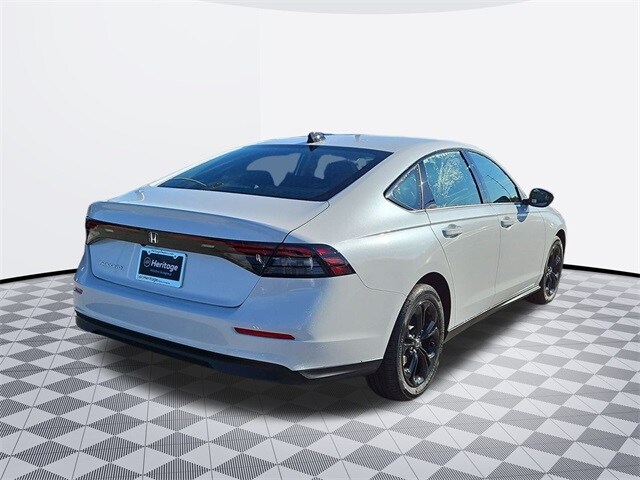 2025 Honda Accord SE photo 4