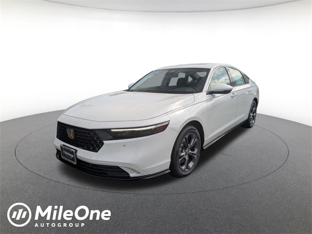 2025 Honda Accord Hybrid EX-L's photo