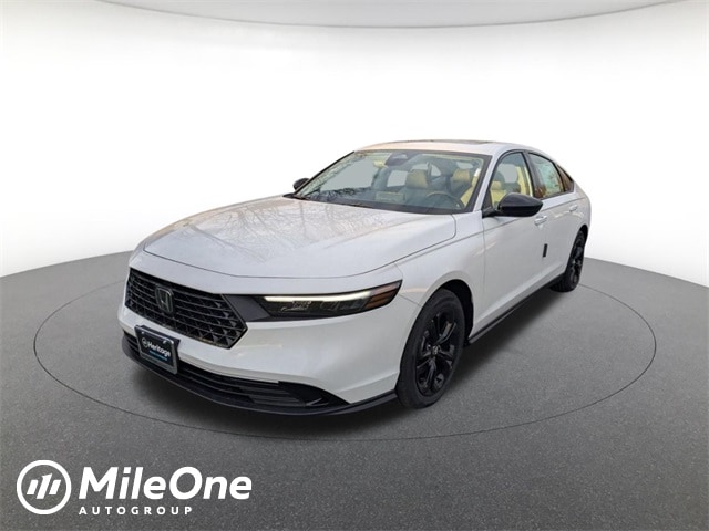 2025 Honda Accord SE's photo