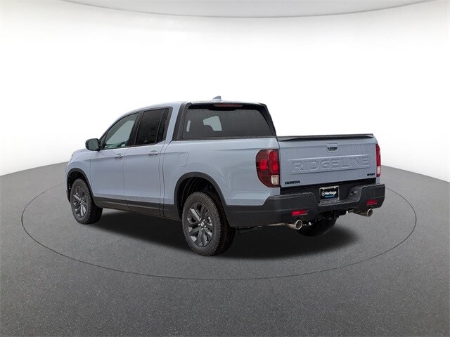 2026 Honda Ridgeline Sport photo 3
