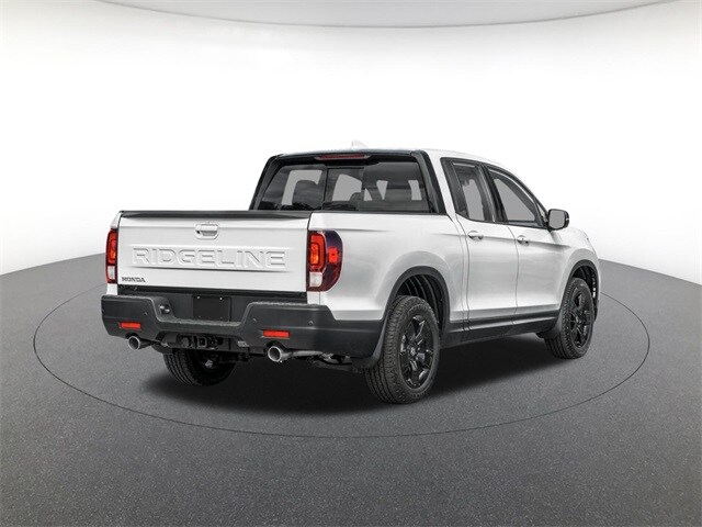 2026 Honda Ridgeline Black Edition photo 2