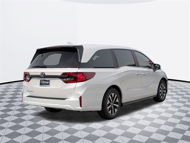 2026 Honda Odyssey EX-L photo 3