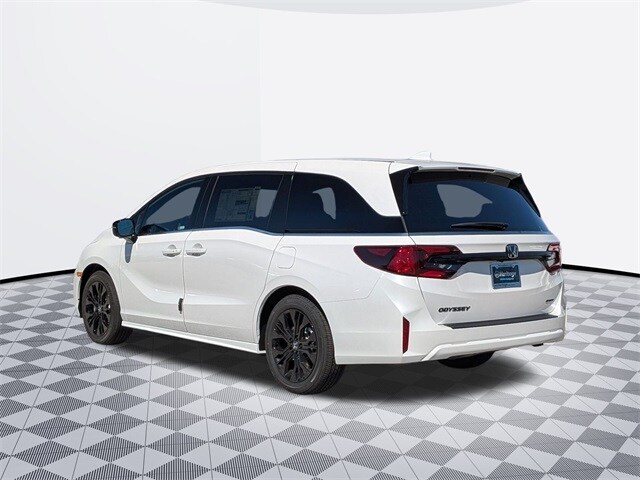 2026 Honda Odyssey photo 3