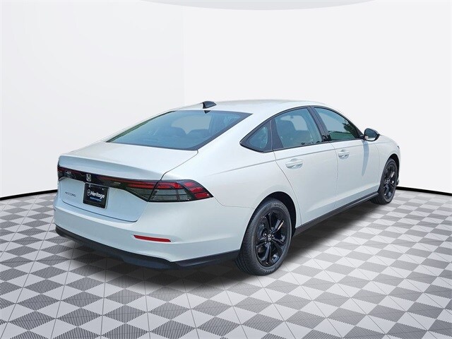 2025 Honda Accord SE photo 4
