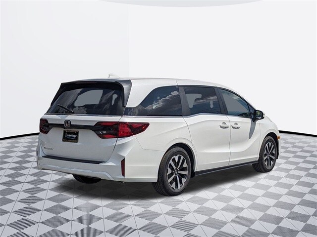 2026 Honda Odyssey EX-L photo 2