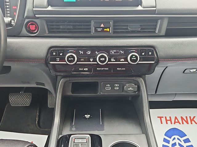 2025 Honda Pilot Black Edition - Photo 13