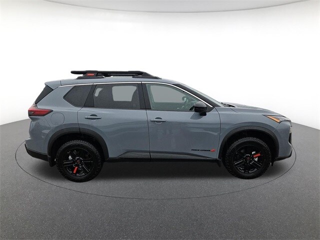 2025 Nissan Rogue AWD photo 4