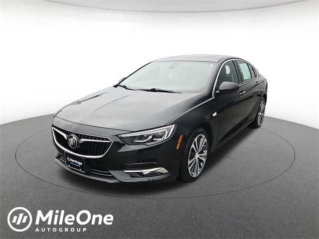 2018 Buick Regal Sportback Essence's photo