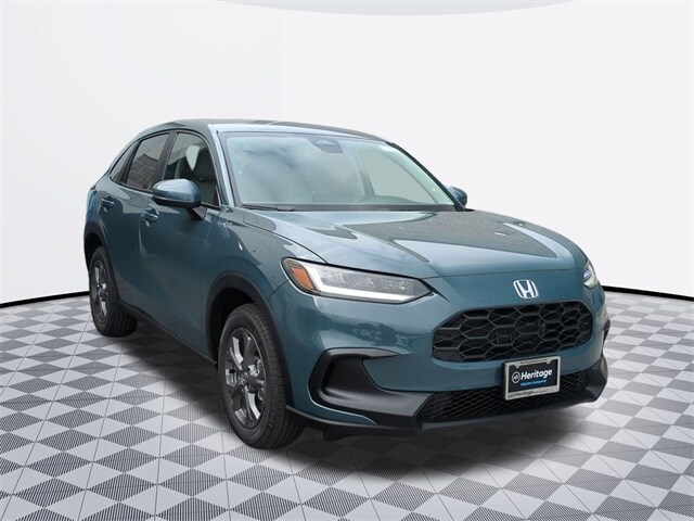 2026 Honda HR-V LX photo 2