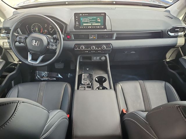 2025 Honda Pilot EX-L - Photo 12