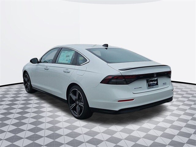 2025 Honda Accord Hybrid Sport photo 3