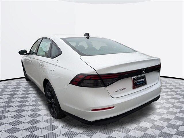 2025 Honda Accord SE photo 3